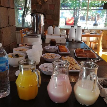 Hosteria Aca Al Sur Villa La Angostura Ngoại thất bức ảnh