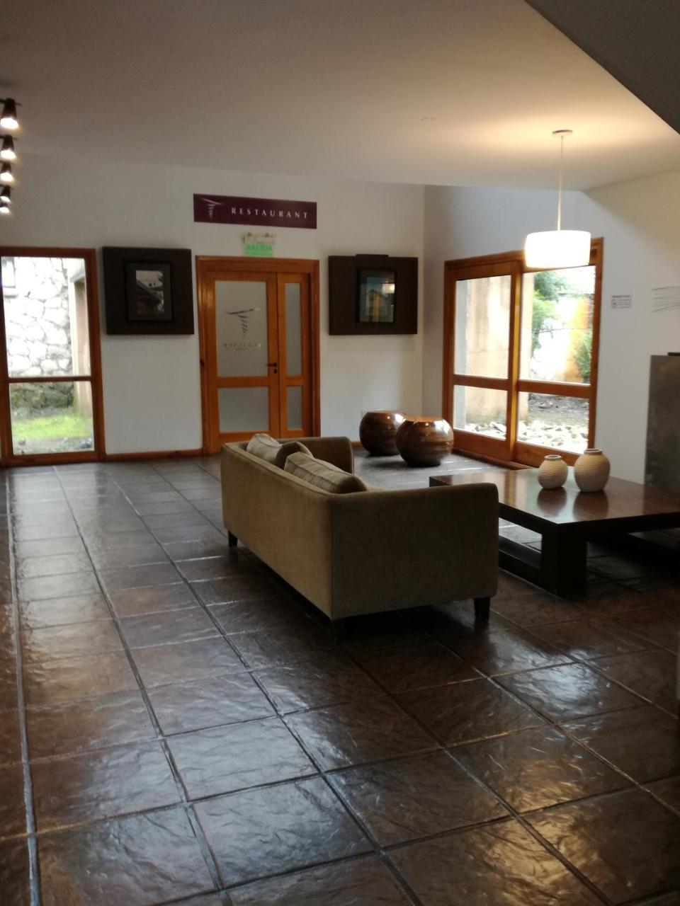 Hosteria Aca Al Sur Villa La Angostura Ngoại thất bức ảnh